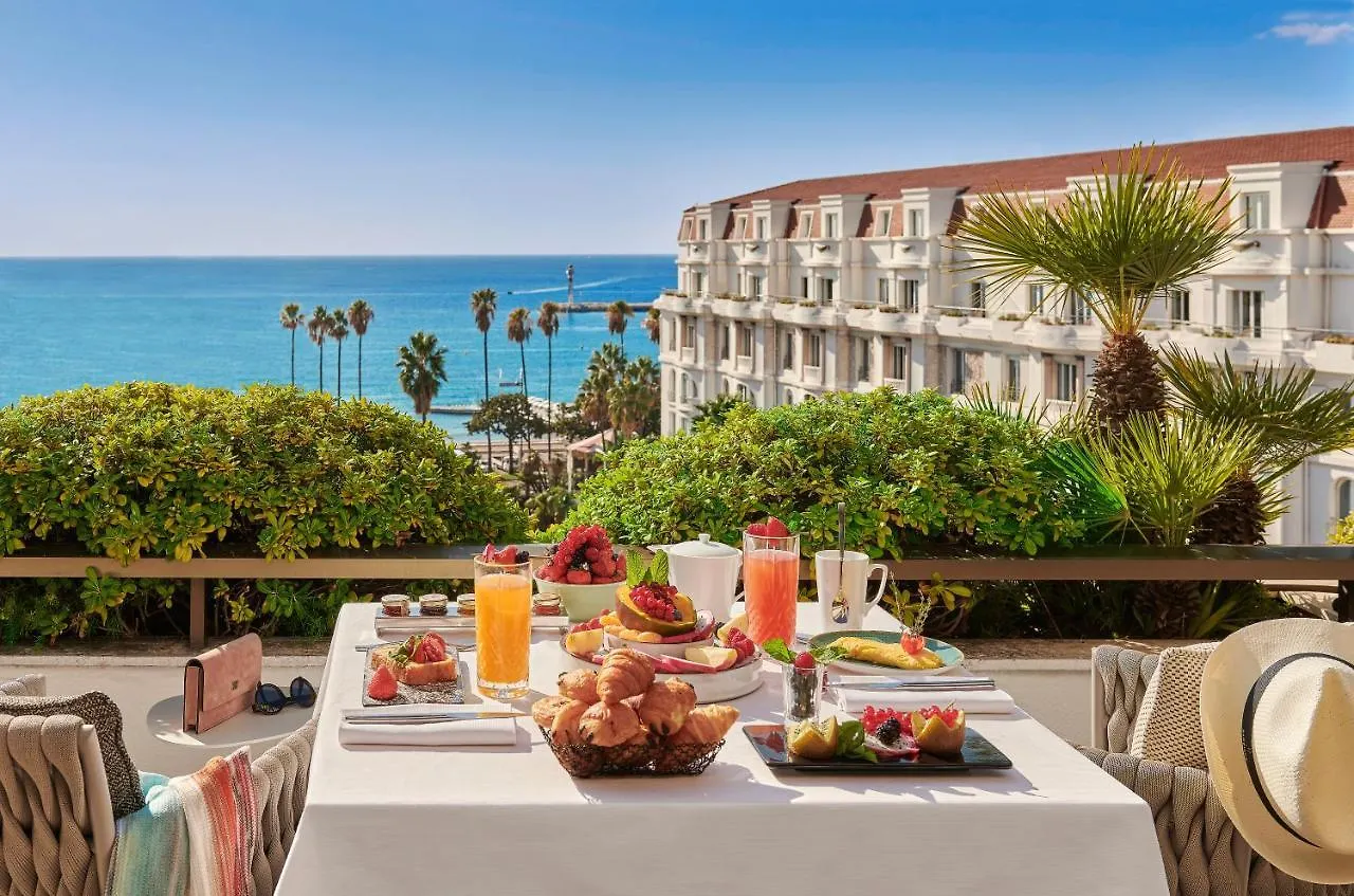 Hotel Barriere Le Gray D'Albion Cannes