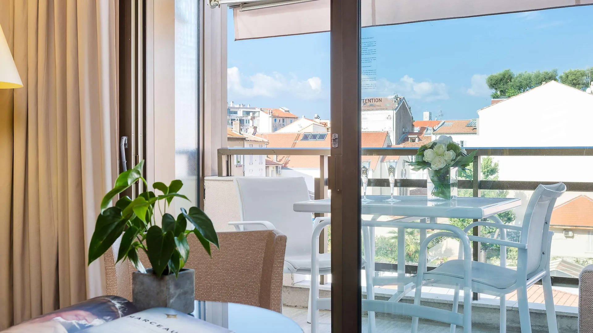 Hotel Barriere Le Gray D'Albion Cannes