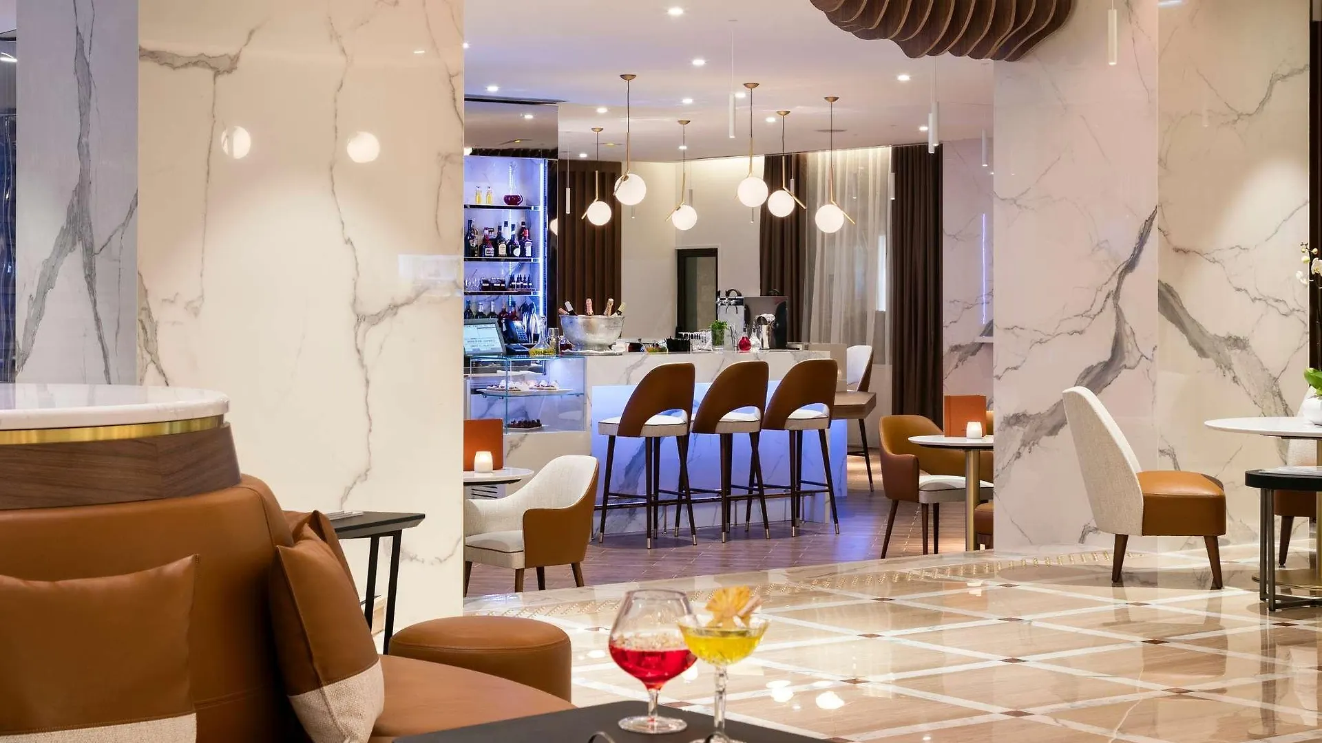 Hotel Barriere Le Gray D'Albion Cannes 4*,