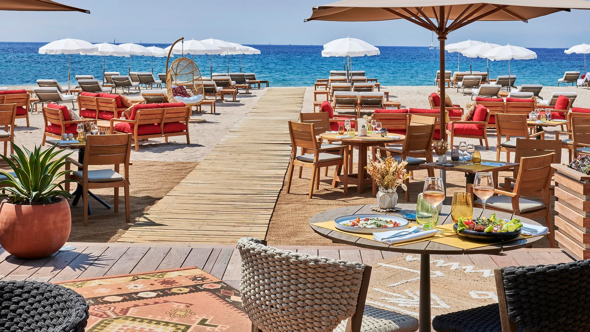 Hotel Barriere Le Gray D'Albion Cannes France