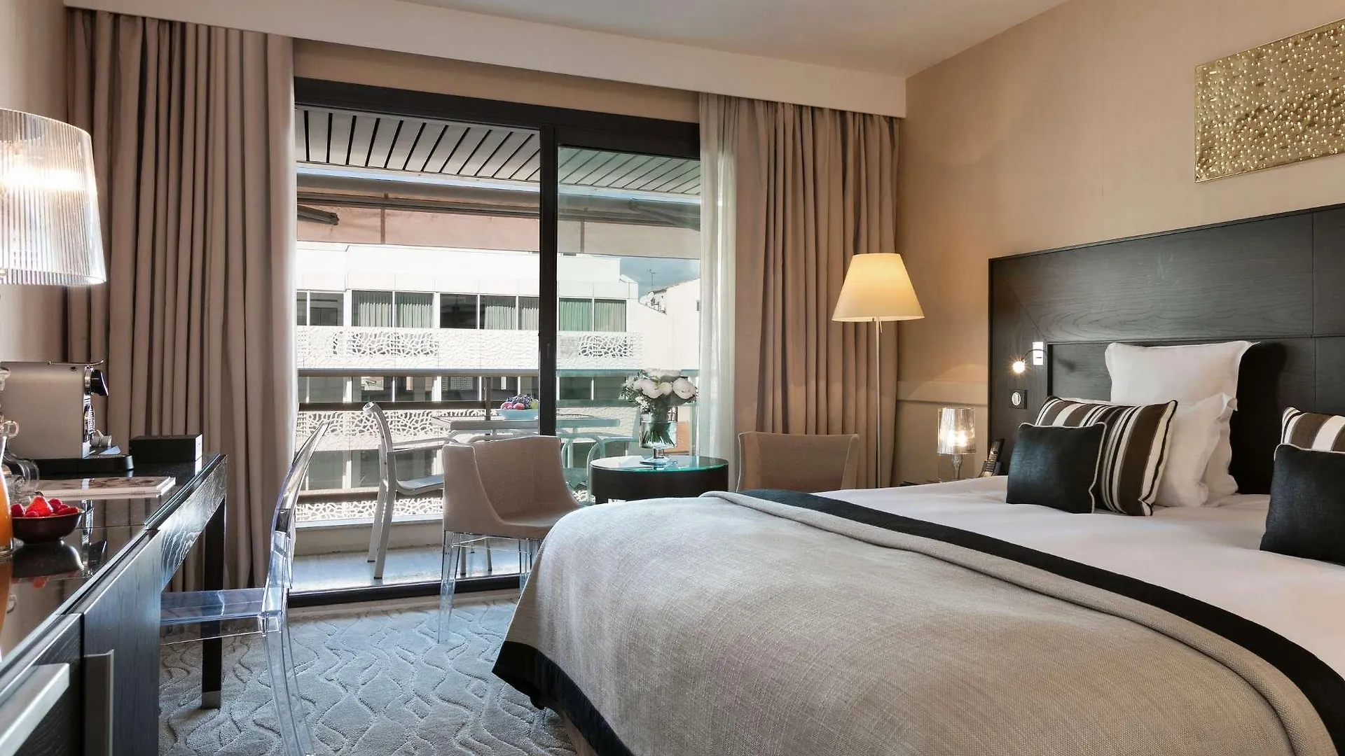 Hotel Barriere Le Gray D'Albion Cannes Franciaország