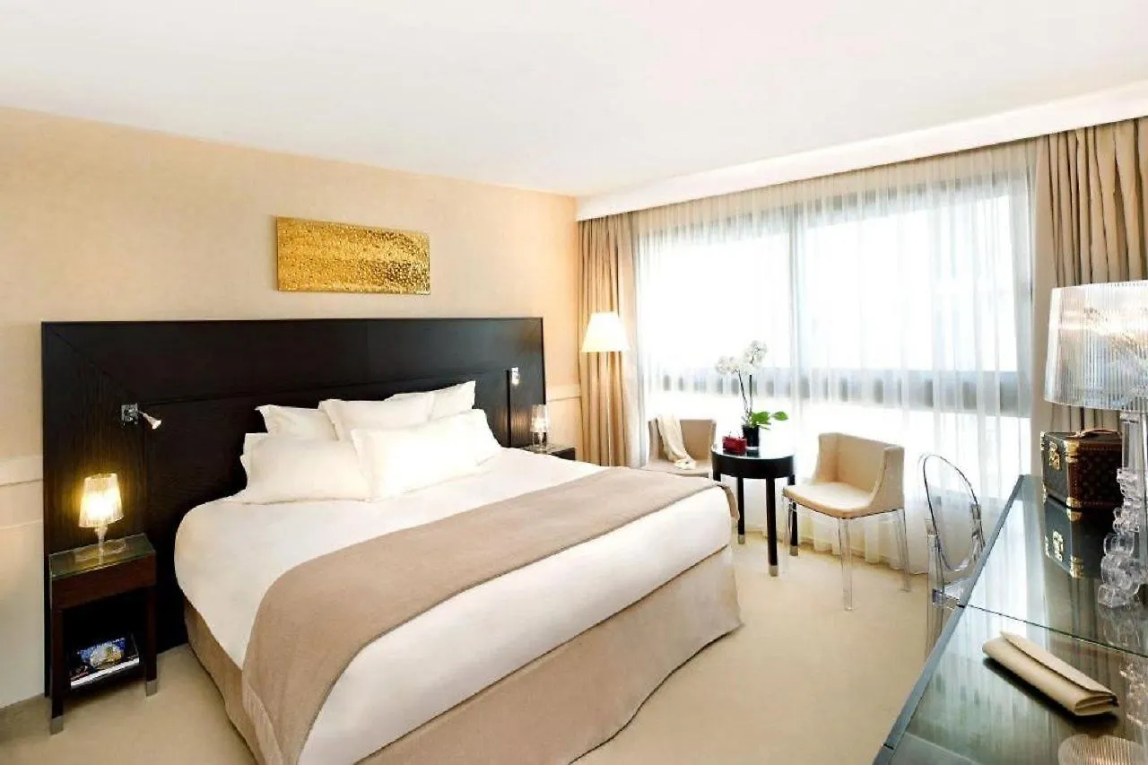 קאן Hotel Barriere Le Gray D'Albion