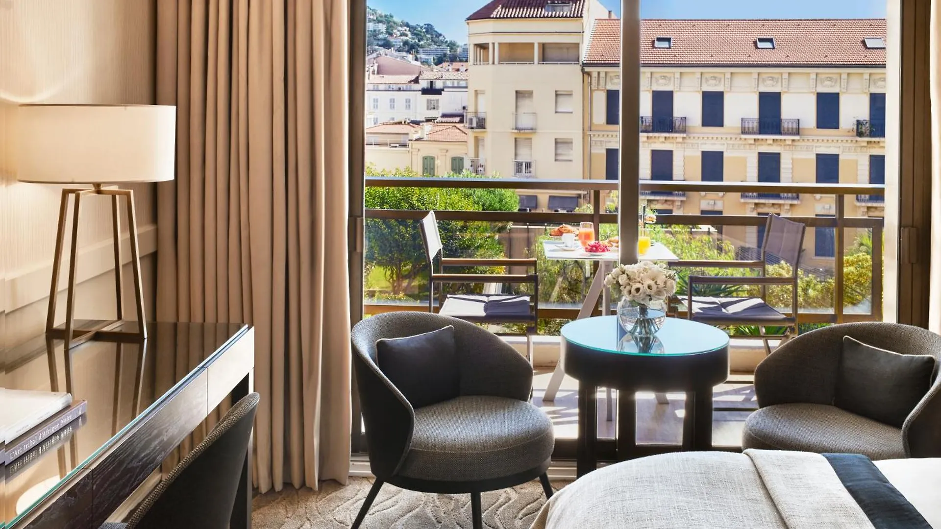 Hotel Barriere Le Gray D'Albion Cannes 4*,