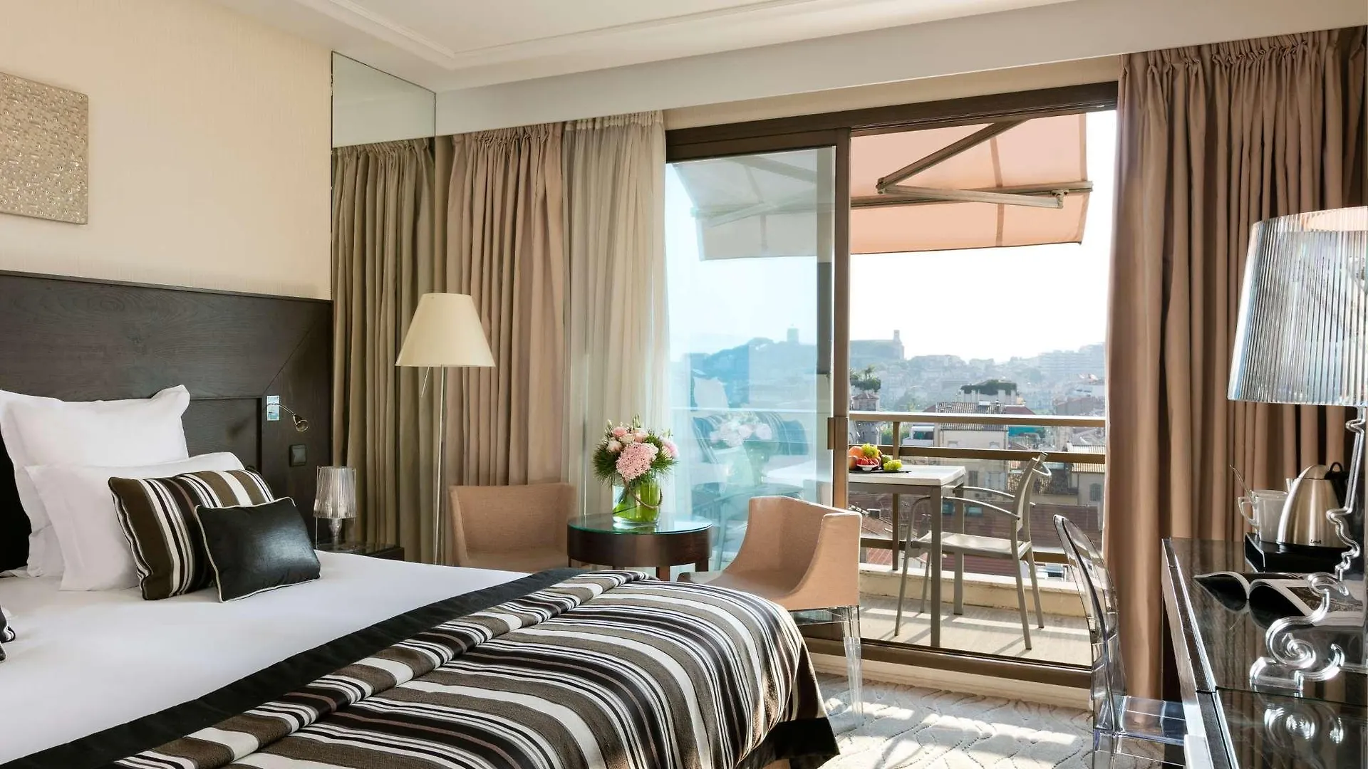 Hotel Barriere Le Gray D'Albion Cannes
