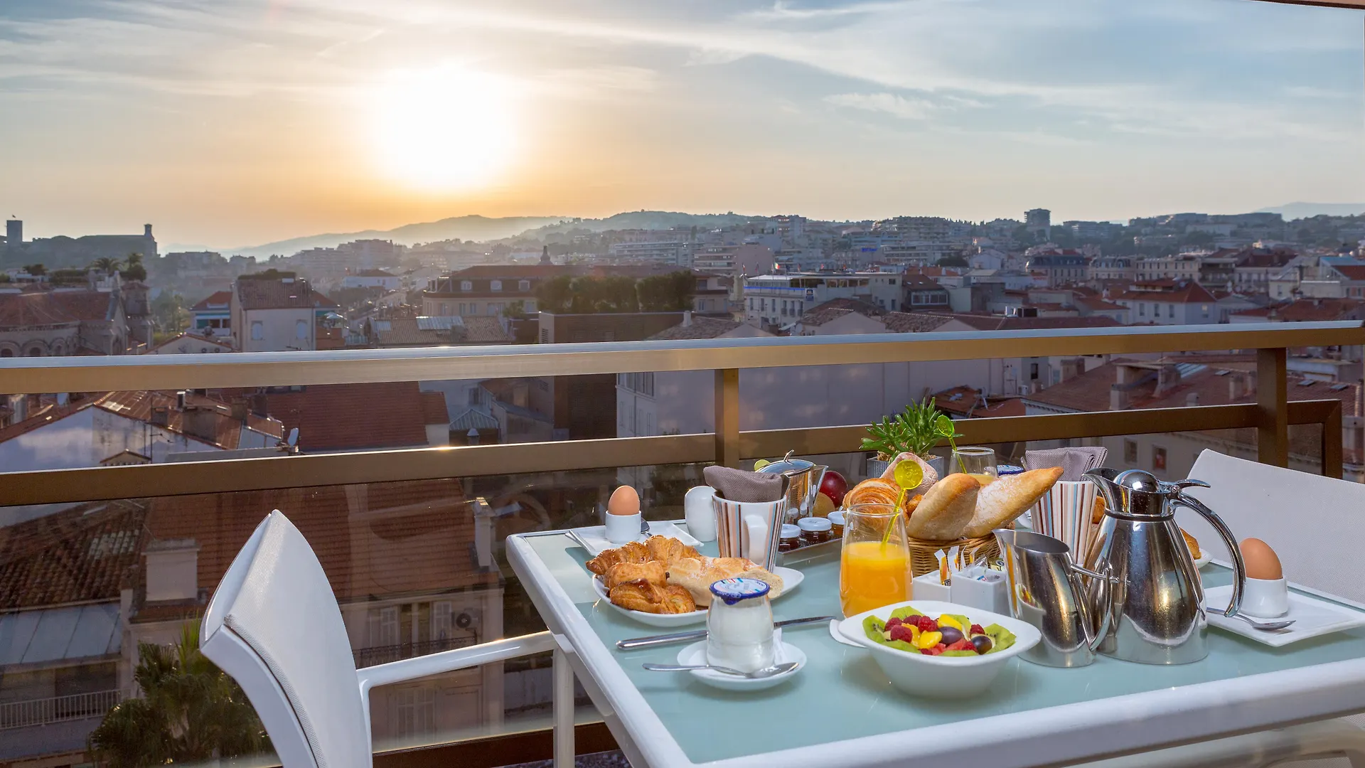 Hotel Barriere Le Gray D'Albion Cannes