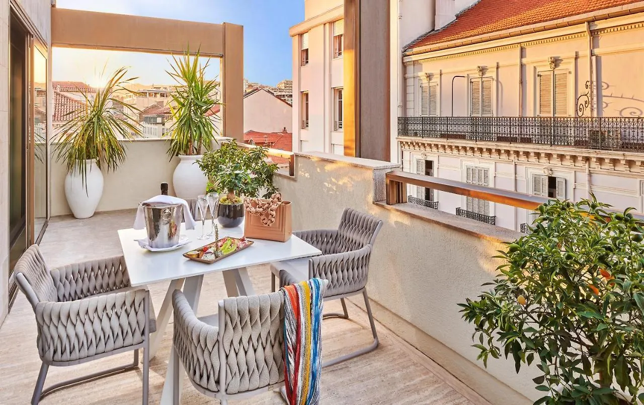 Hotel Barriere Le Gray D'Albion Cannes