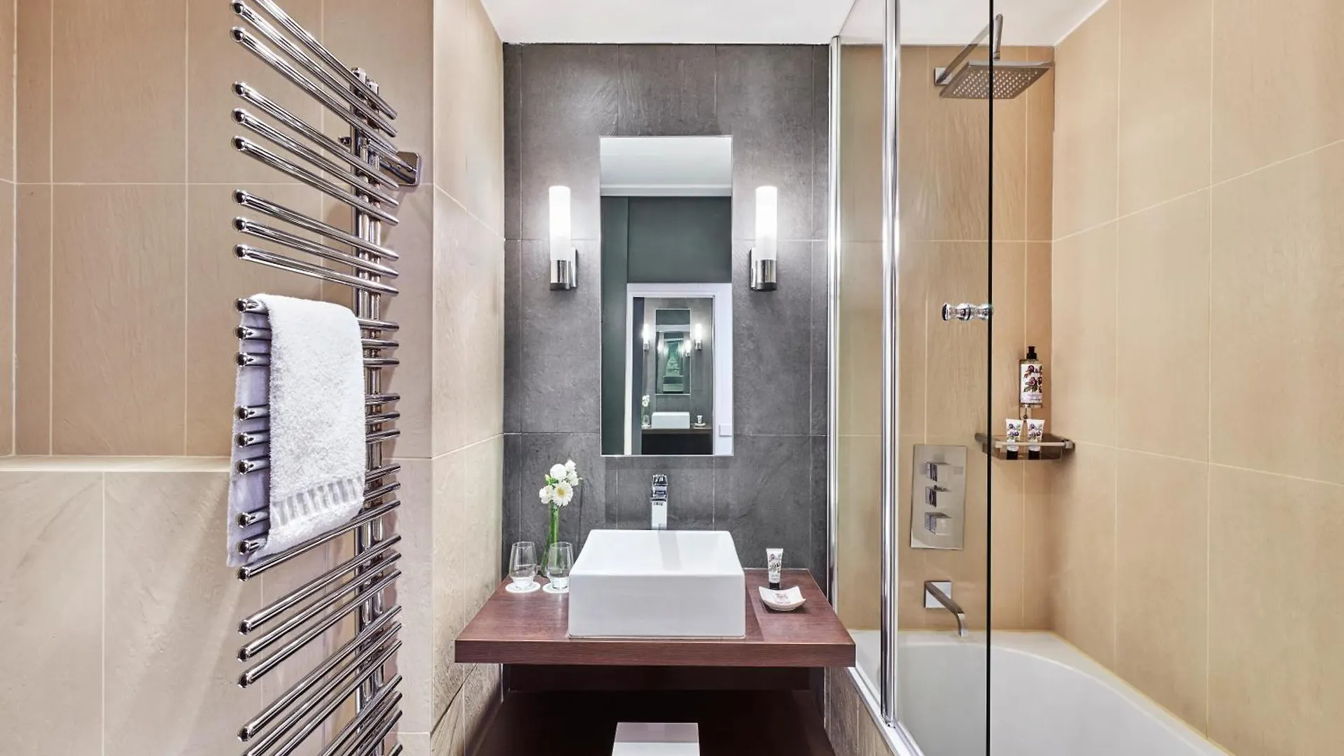 Hotel Barriere Le Gray D'Albion Cannes